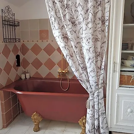 Panzió La Marlottine 4*
